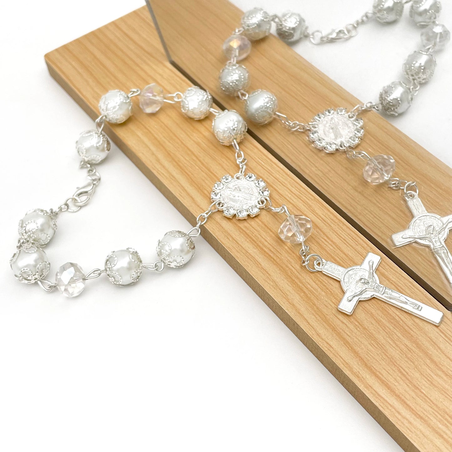 12pcs Baptism Bracelets Rosary for Girls & Boys With Charm Cross Catholic Recuerdos Christening Wedding Shower Birthday Party Favor