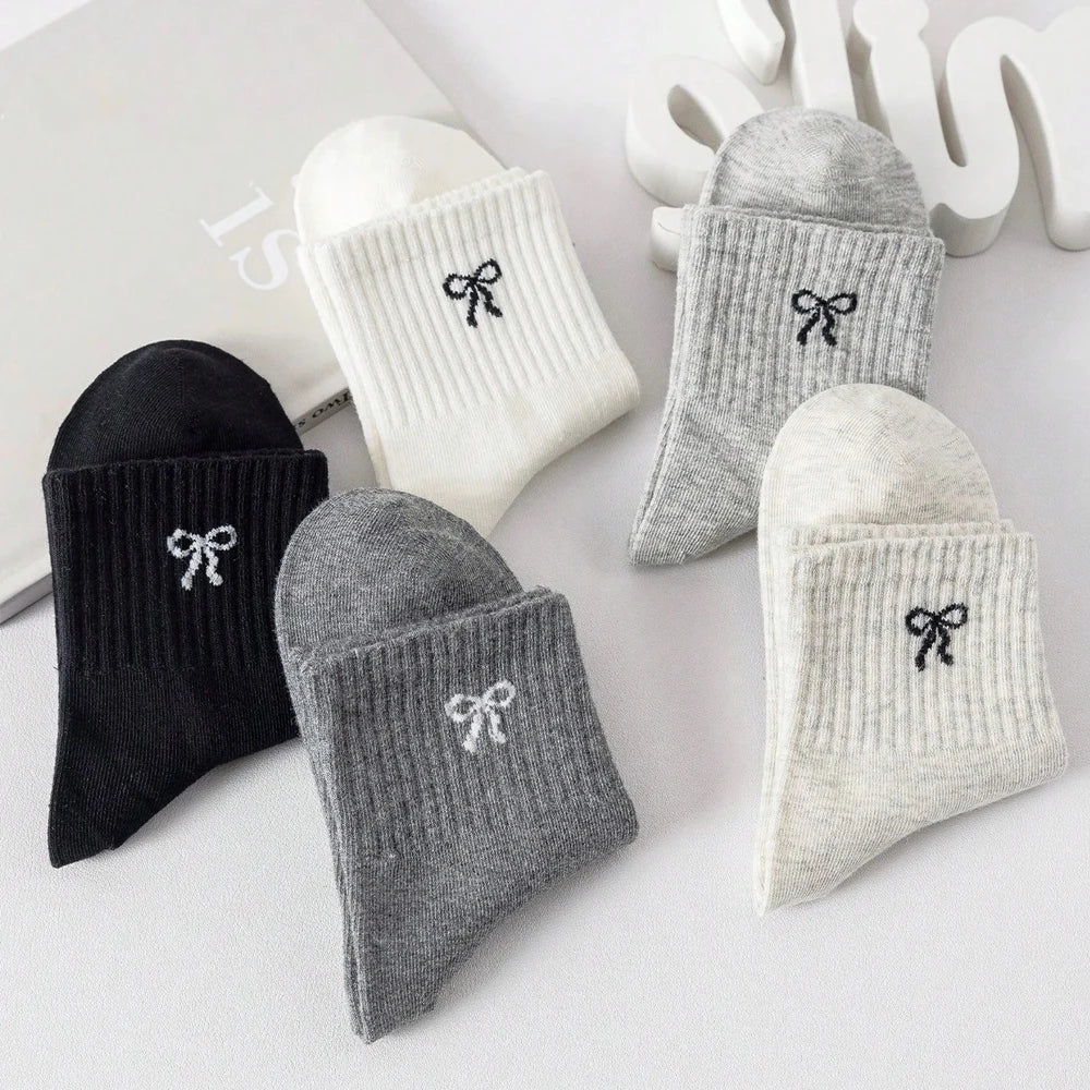 5 pairs  girls' plain-colored with bow-patterned socks, cute and casual, suitable for daily use and travel, kid's  mid-calf sock