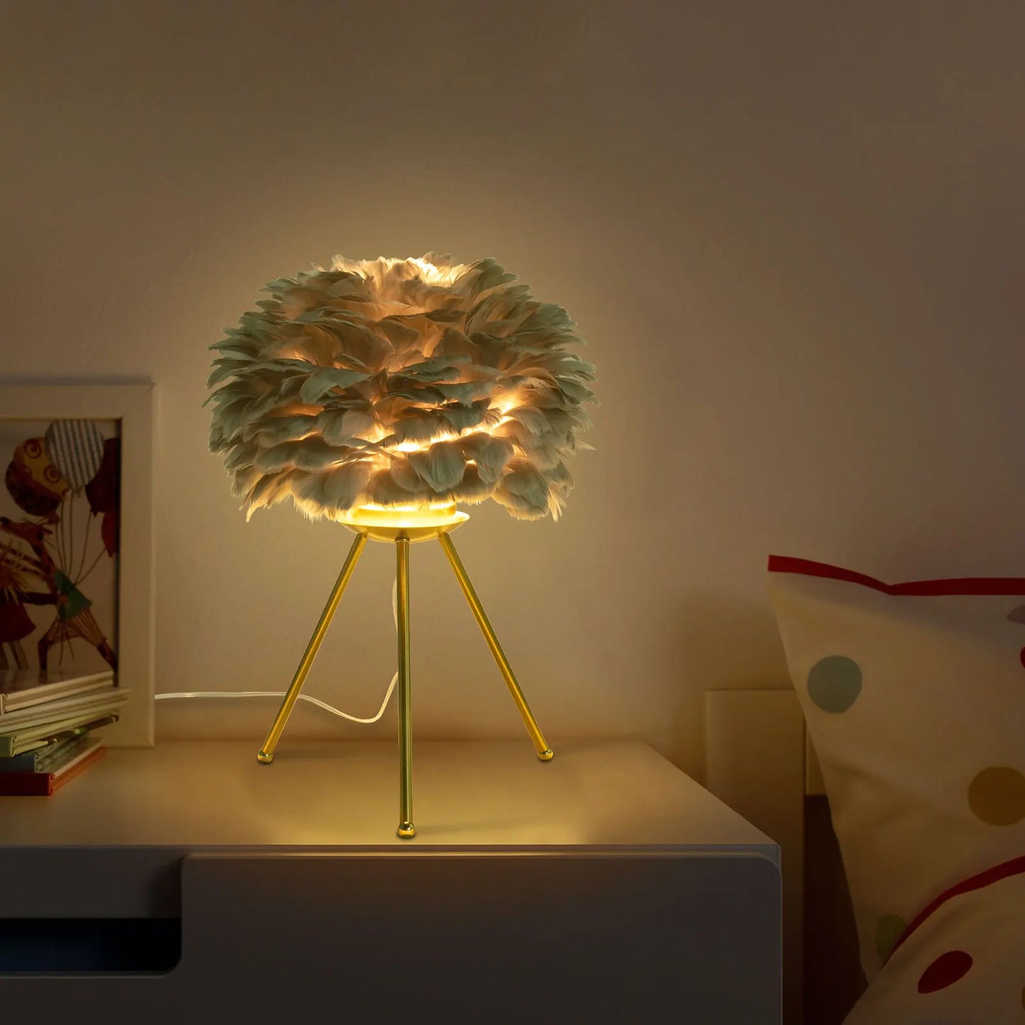 Grey Feather Desk Lamp, Tripod Lamp Suitable for Studies, Living Rooms, Dining Rooms, Cafes, Studios, Clubs