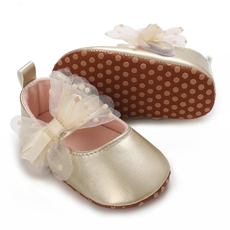 Cute Spring Newborn Golden Baby Shoes Non Slip Cloth Bottom Girl Shoes Elegant Breathable Casual Baby First Walking Shoes 0-18 M