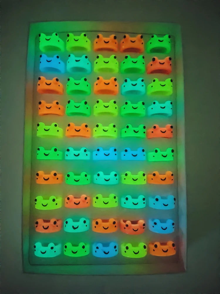 10/20/30/50Pcs/Lot Fashion Lovely Colorful Bear Frogs Resin Rings Girl Cute Funny Animal Finger Jewelry Party Gifts Mixed Style