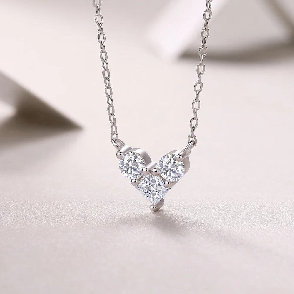 Sweetrain 4mm Princess Cut Moissanite Necklace 925 Sterling Sliver Chain Plated 18k White Gold Heart Necklace for Women Jewelry