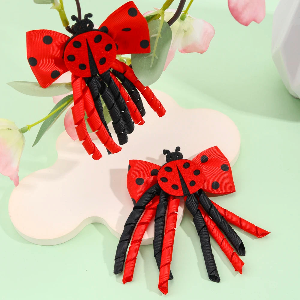 2Pcs Cute Bees Ladybug Hair Clips Insect Ponytail Hairpin Girls Kids Children Trendy Animal Playful Headwear Hair Accessories for Women