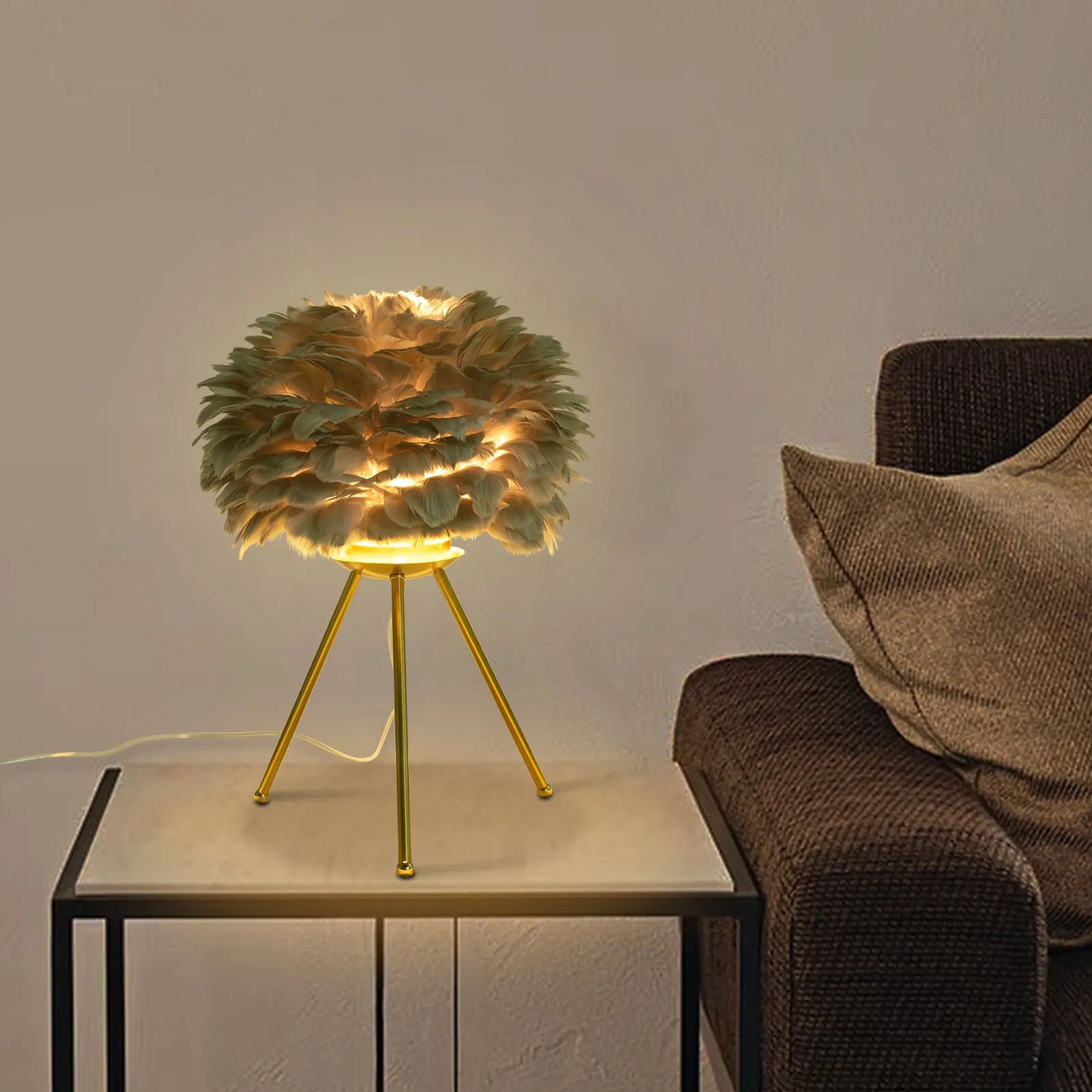 Grey Feather Desk Lamp, Tripod Lamp Suitable for Studies, Living Rooms, Dining Rooms, Cafes, Studios, Clubs
