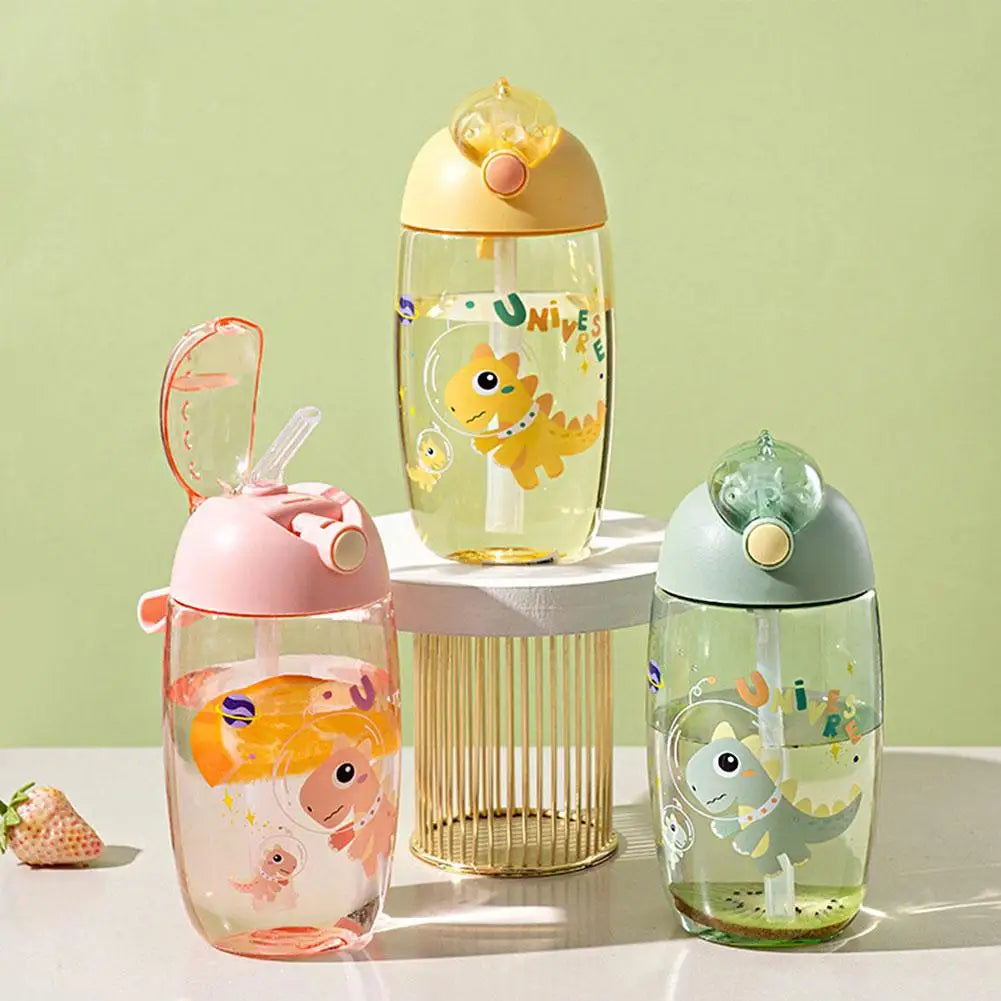 500ml Children's Dinosaur Water Bottle with Silicone Straw Leak Proof Plastic Water Bottle Summer Children's Water Cup