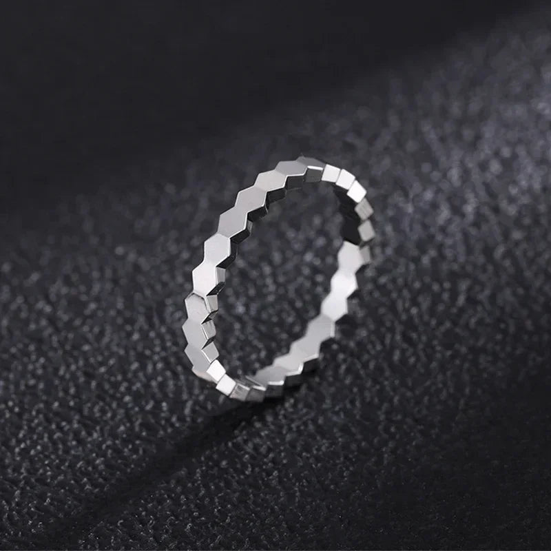 High Quality 925 Sterling Silver Honeycomb Ladies Classic Stacked Fashion Bee My Love Ring Trend Brand Wedding Fine Jewelry Gift