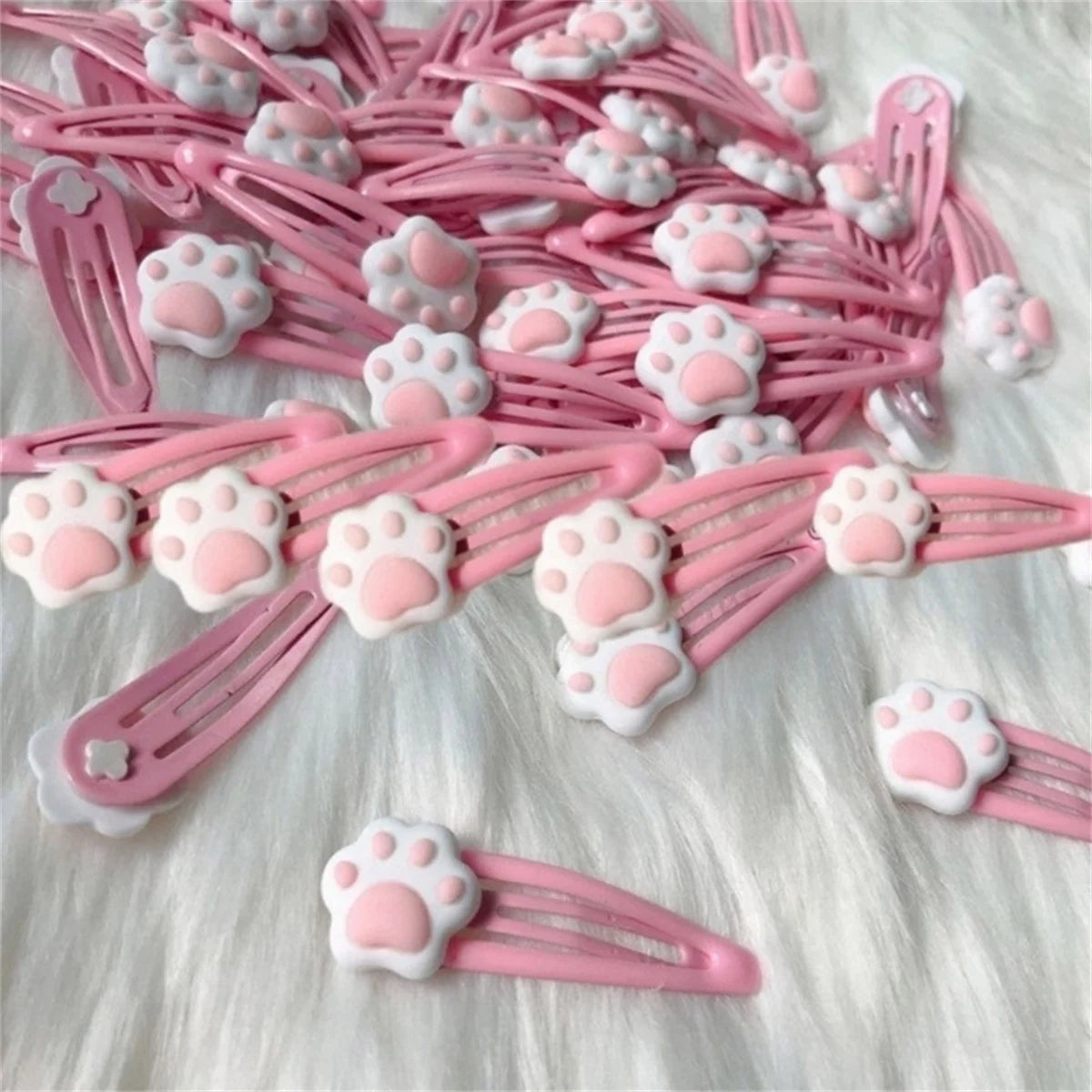 Y2K Cartoon Cat Paw Hair Clip Headwear - Stylish Travel Hairpins & Headdress Hairclip for Girls Fashionable Hair Accessories