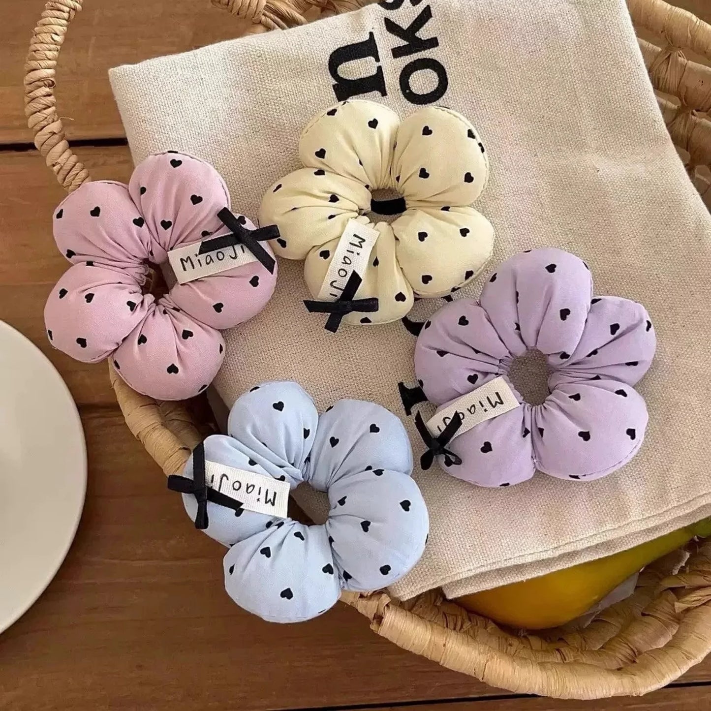 1PC　Cute Flower - Shaped Hair Scrunchies for Kids, Heart - Printed Elastic Hair Ties, Sweet Hair Accessories for Girls