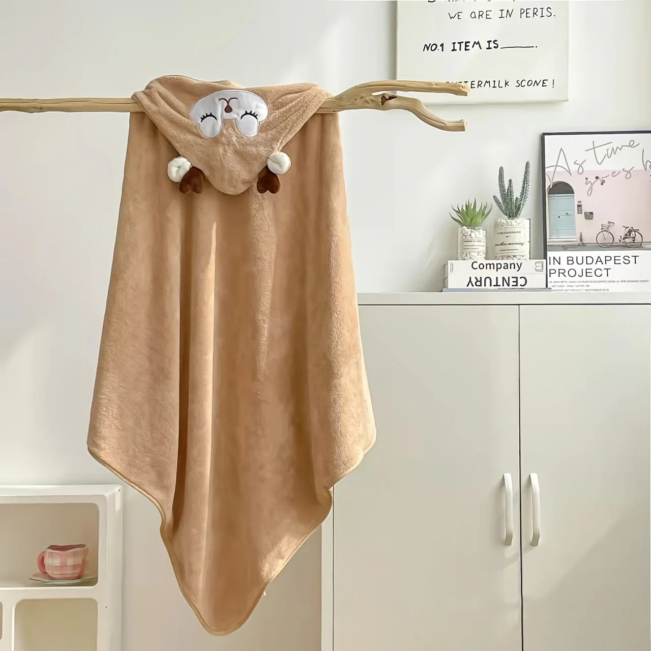 Coral velvet children's bath towel, bath wrap, newborn wrap, towel, thickened cartoon absorbent cape, hug quilt